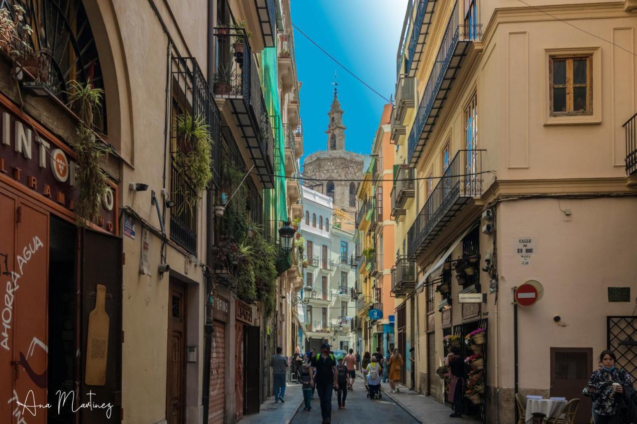 Luminoso. Comodo. Acogedor. Wifi. Junto A Ave Valencia Buitenkant foto