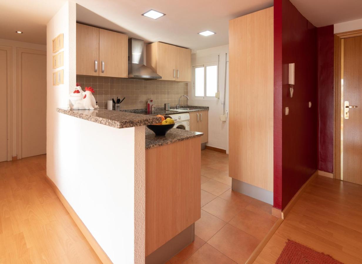 Luminoso. Comodo. Acogedor. Wifi. Junto A Ave Valencia Buitenkant foto