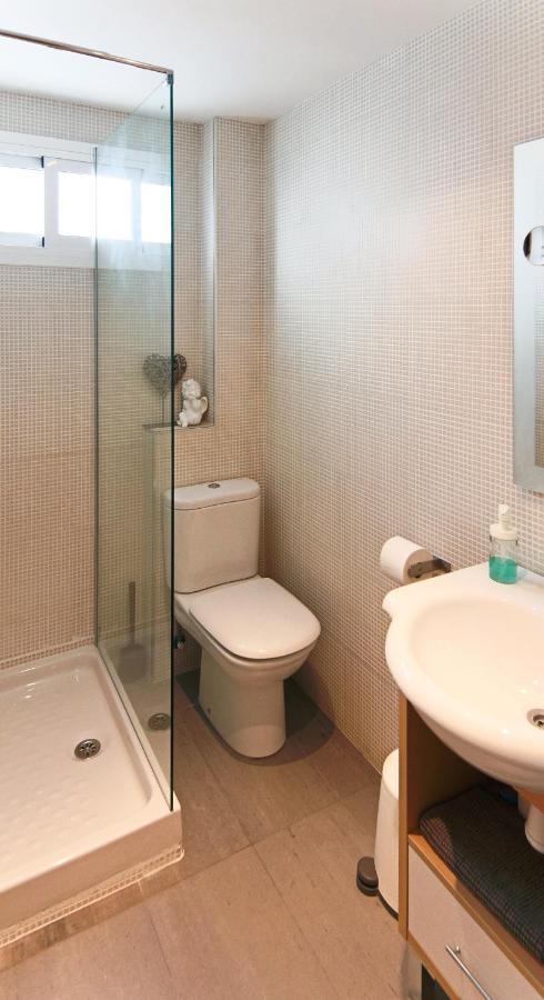 Luminoso. Comodo. Acogedor. Wifi. Junto A Ave Valencia Buitenkant foto