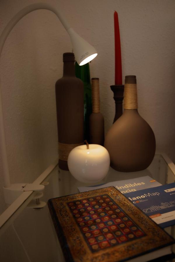 Luminoso. Comodo. Acogedor. Wifi. Junto A Ave Valencia Buitenkant foto